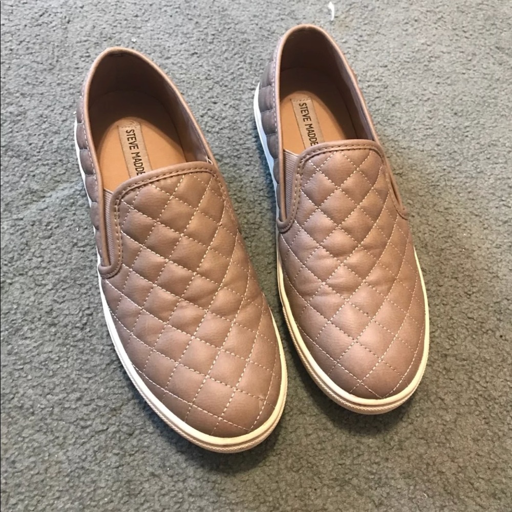 Steve Madden Grey Slip On Size 10
